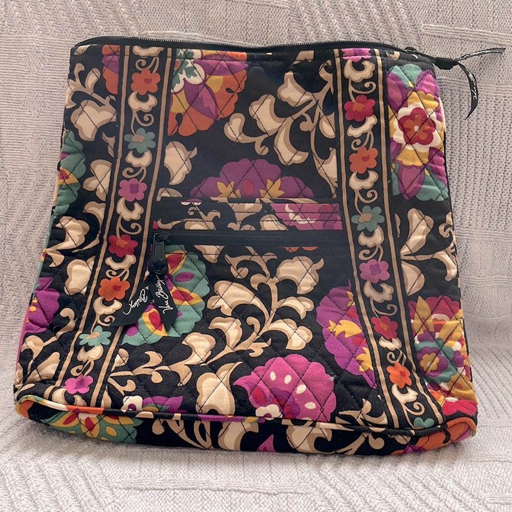 Very Bradley Shoulder/Cross body bag